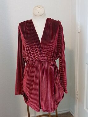 Lulu's Burgundy Pleated Velvet Wrap Tunic